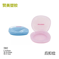D82